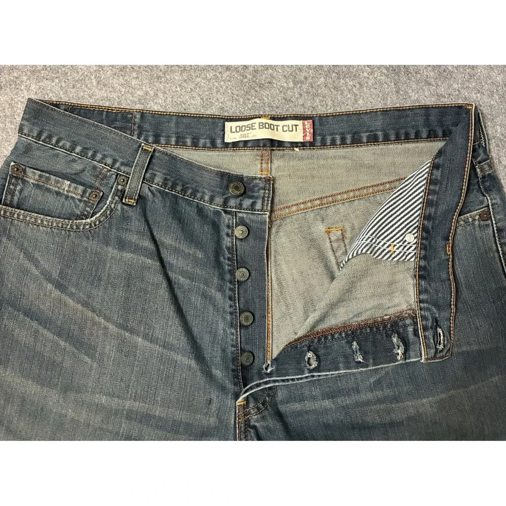 Vintage Y2K Levis 567 Loose Boot Cut Jeans 36x29 Baggy Wide Leg Faded Whiskers